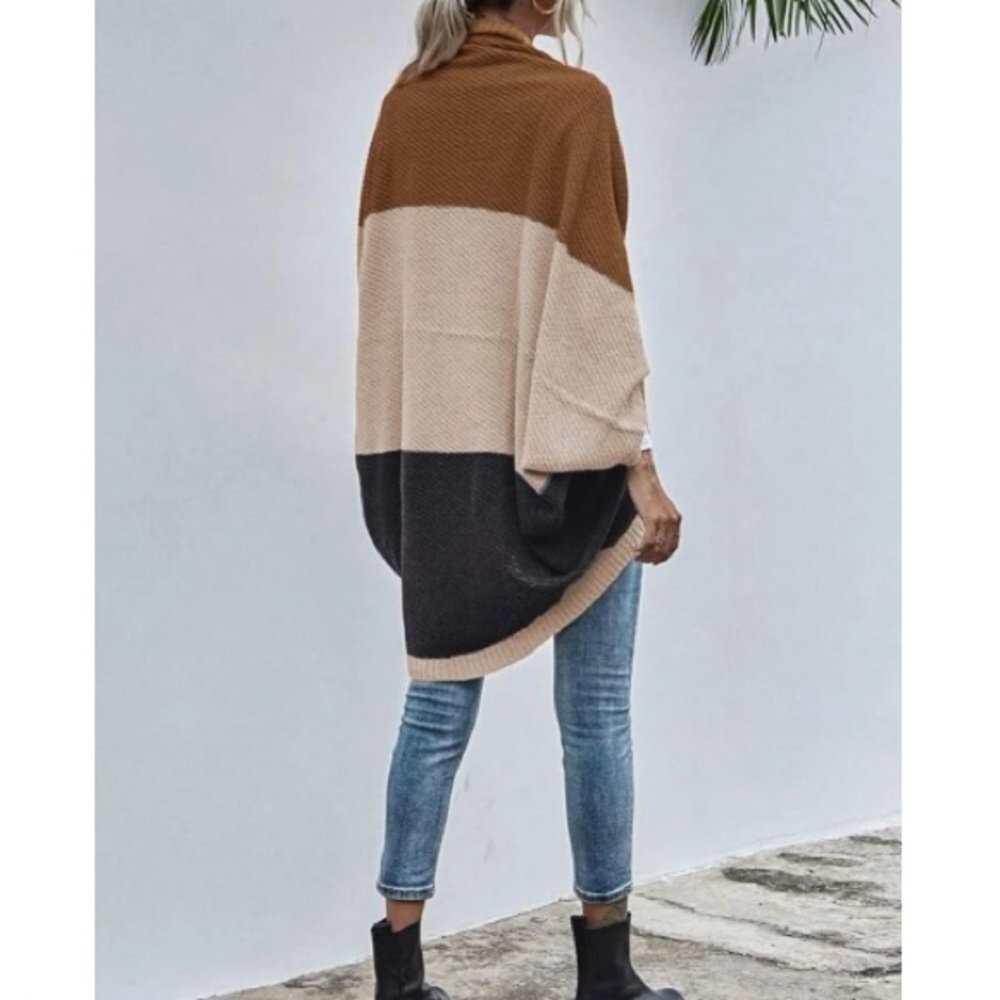 Cozy Color Block Batwing Oversized  Open Front Cardigan - Picture 3 of 6